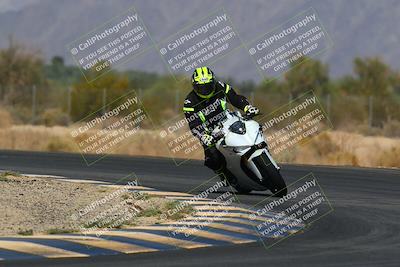 media/Mar-28-2022-Superbike Trackdays (Mon) [[b8603d0f67]]/Open Track Time/Turn 7/